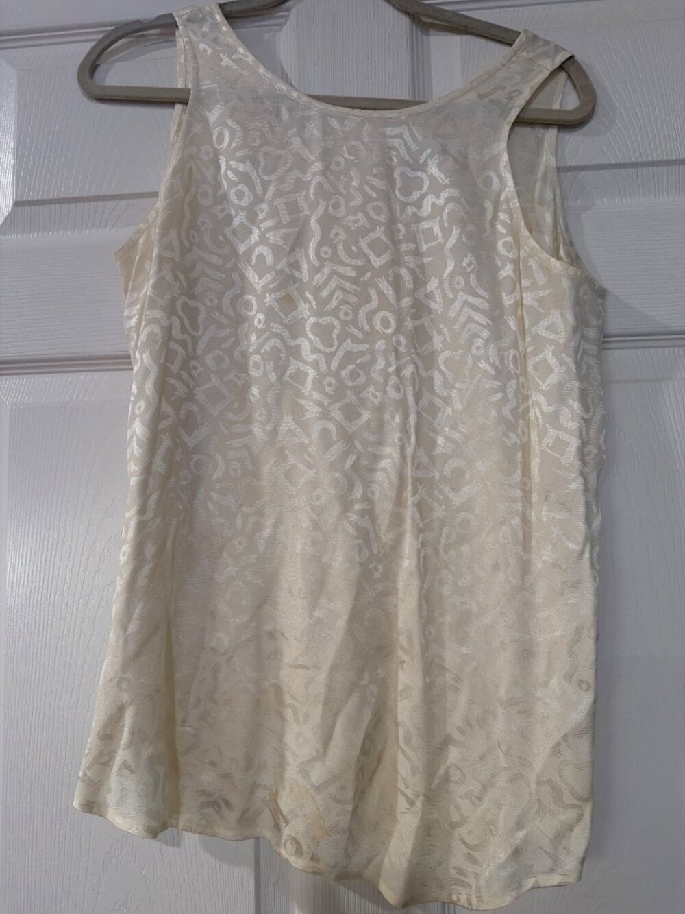 Sleeveless Ivory Jacquard Top By Stefano Studio Made In Hong Kong Womens 55% Ace